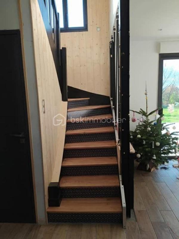 Maison traditionnelle - 116 m² - 5 pièces