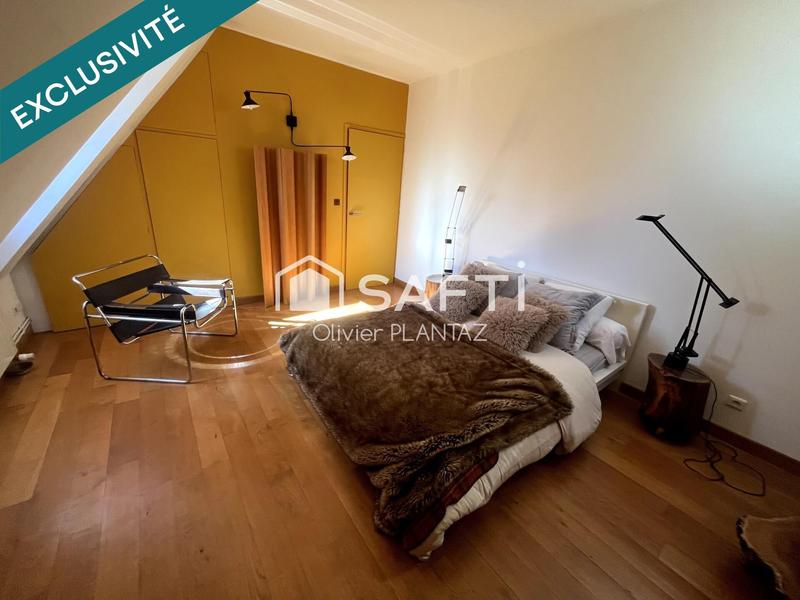 Propriété - 190 m² - 10 pièces