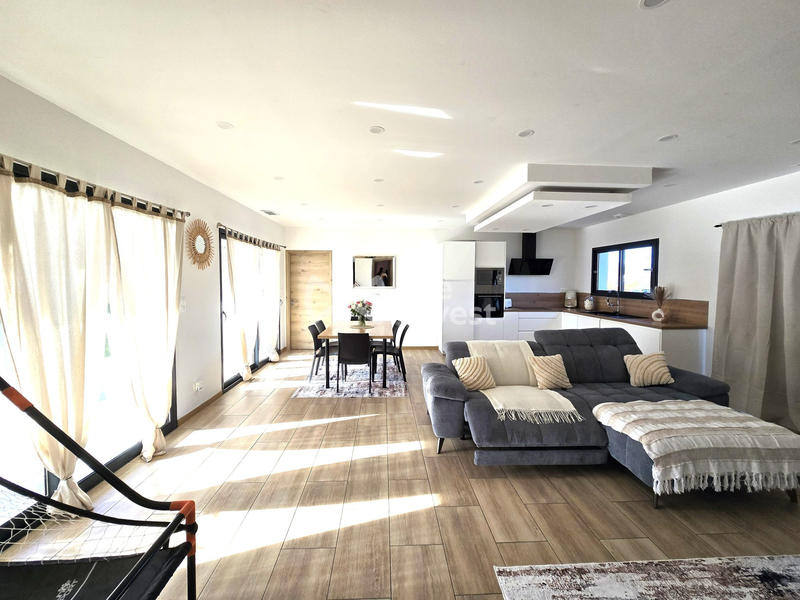 Villa - 120 m² - 5 pièces