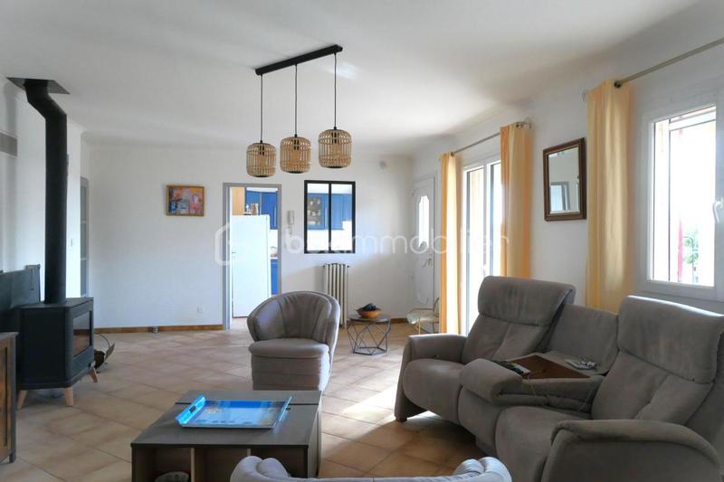 Maison traditionnelle - 107 m² - 5 pièces