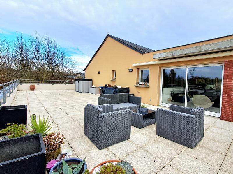 Appartement - 82 m² - 4 pièces