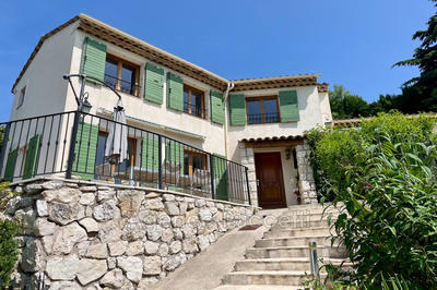 Maison - 112 m² - 4 pièces