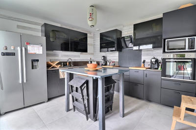 Maison - 138 m² - 6 pièces