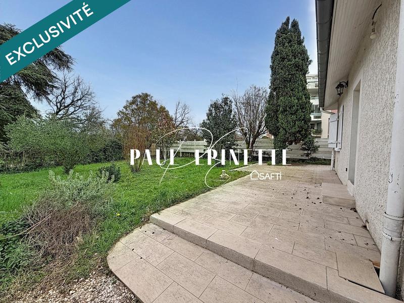 Maison - 90 m² - 5 pièces