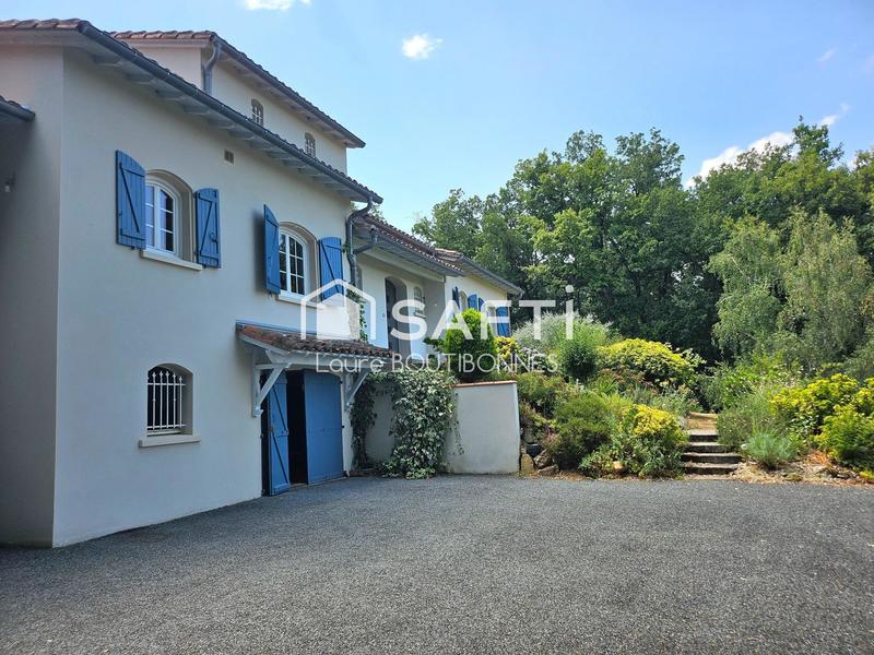 Maison - 177 m² - 5 pièces