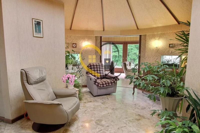 Propriété - 134 m² - 5 pièces