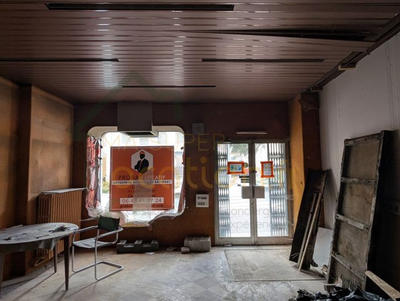 Immeuble - 215 m² - 3 pièces