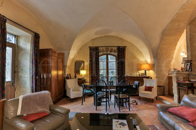 Maison - 196 m² - 7 pièces