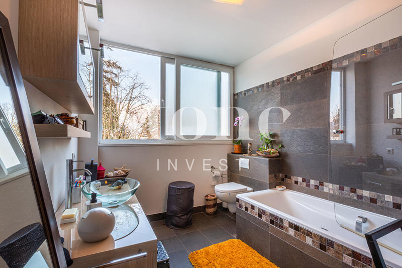 Appartement - 87 m² - 4 pièces