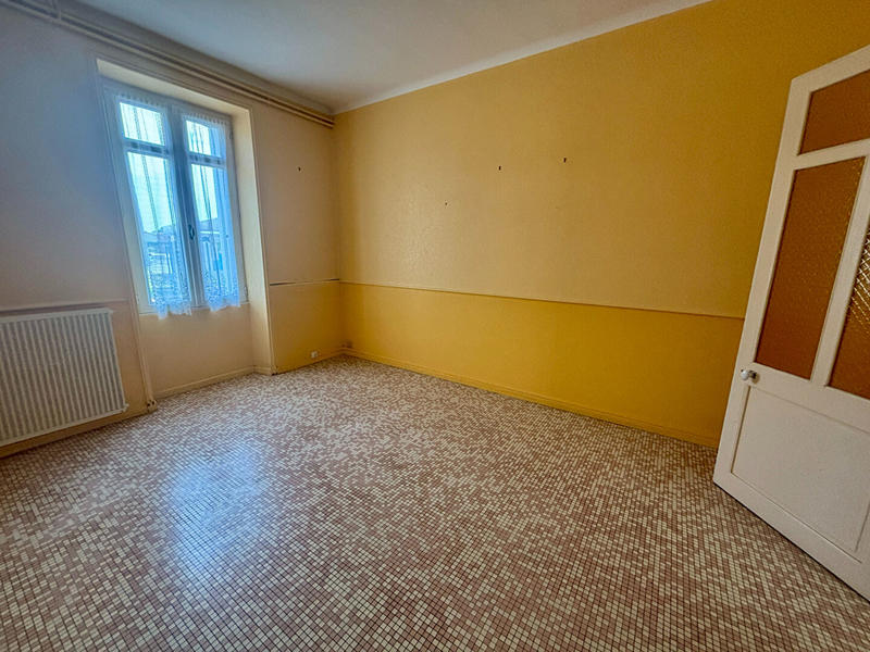 Maison - 104 m² - 4 pièces