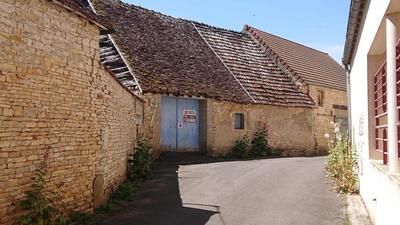 Grange - 113 m² - 1 pièce