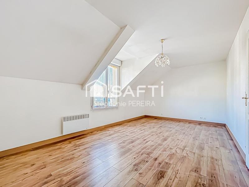 Maison - 110 m² - 5 pièces