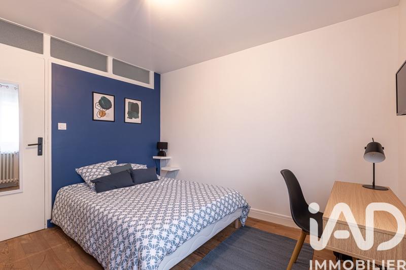 Maison - 195 m² - 7 pièces