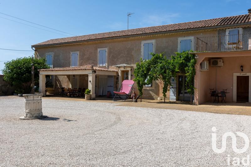 Maison - 980 m² - 5 pièces