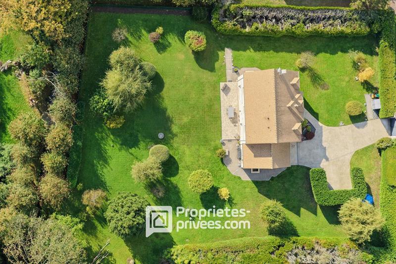 Maison - 150 m² - 7 pièces