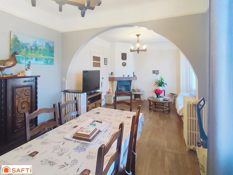 Maison - 105 m² - 5 pièces