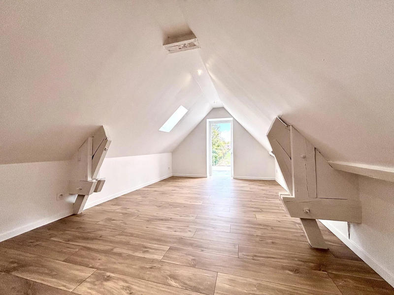 Maison traditionnelle - 113 m² - 6 pièces