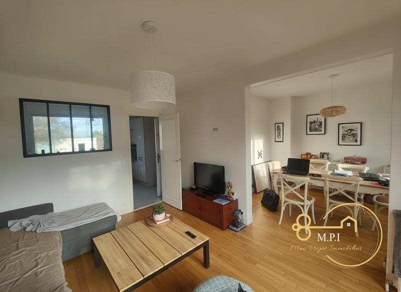 Maison - 89 m² - 5 pièces