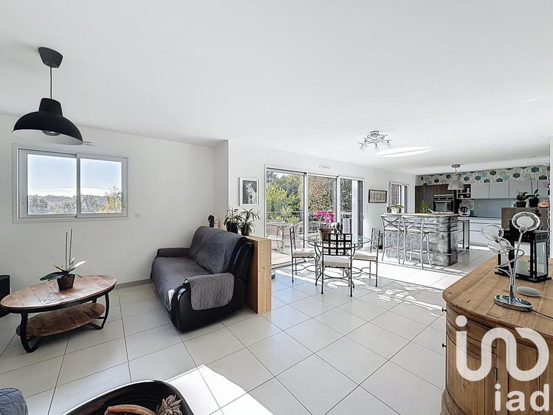 Maison - 136 m² - 5 pièces