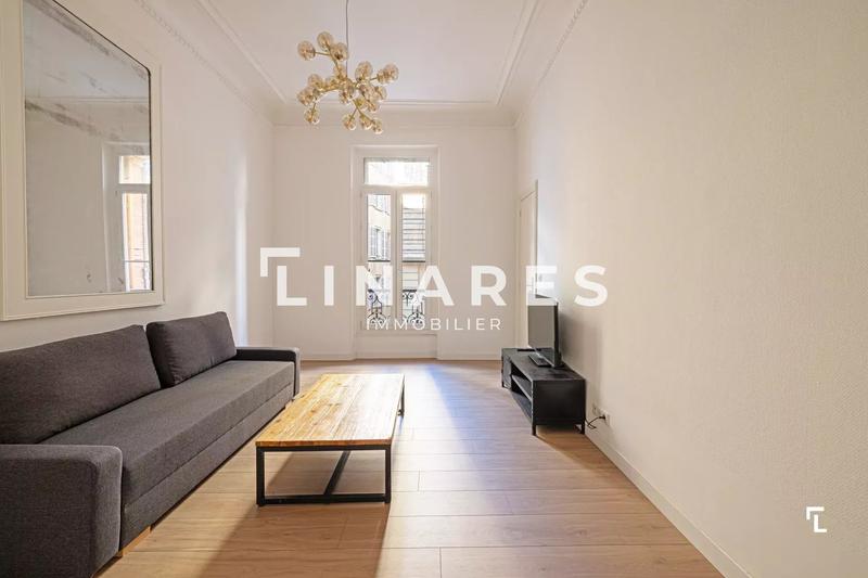 Appartement - 102 m² - 4 pièces