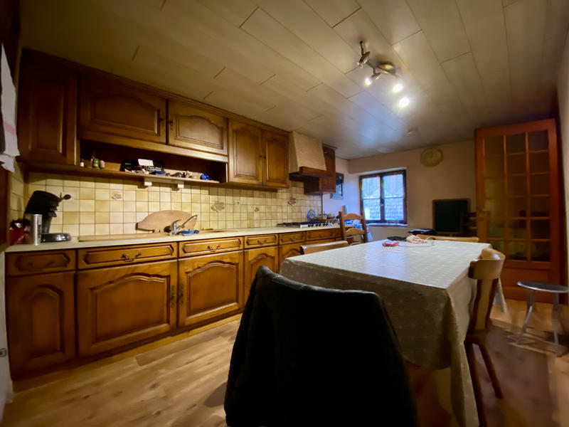 Maison - 209 m² - 10 pièces