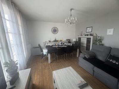 Maison - 125 m² - 7 pièces