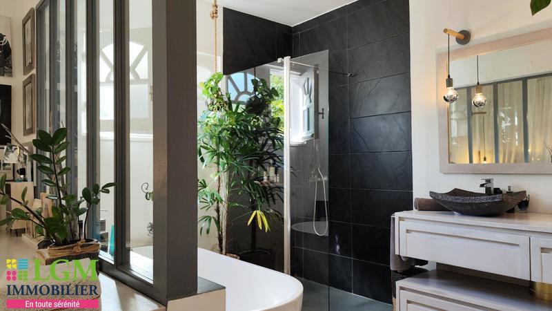 Villa - 170 m² - 5 pièces