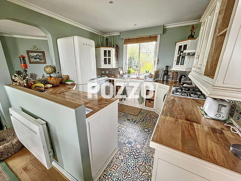 Maison - 140 m² - 6 pièces