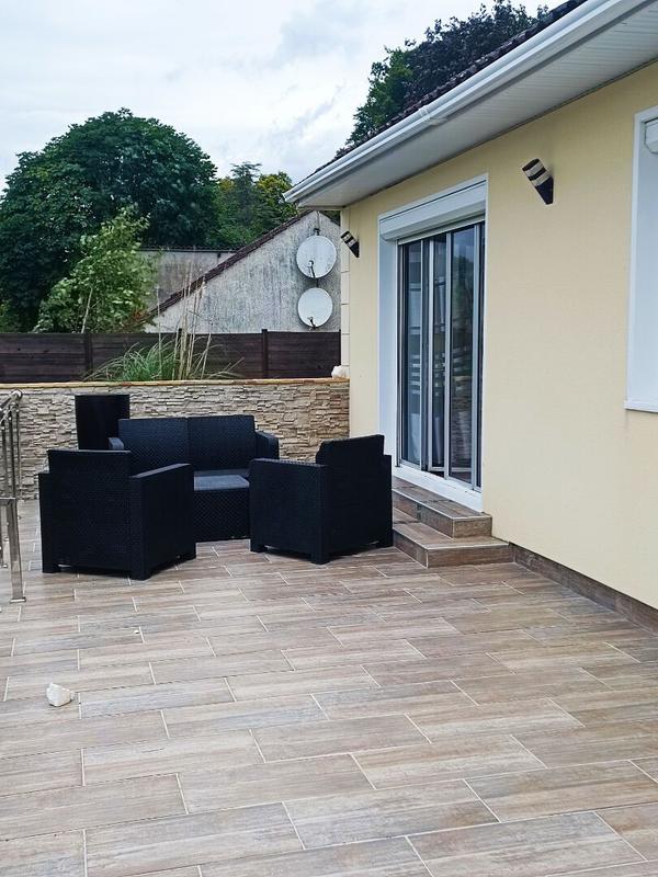 Maison - 98 m² - 7 pièces