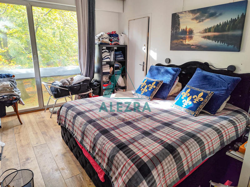 Appartement - 130 m² - 5 pièces