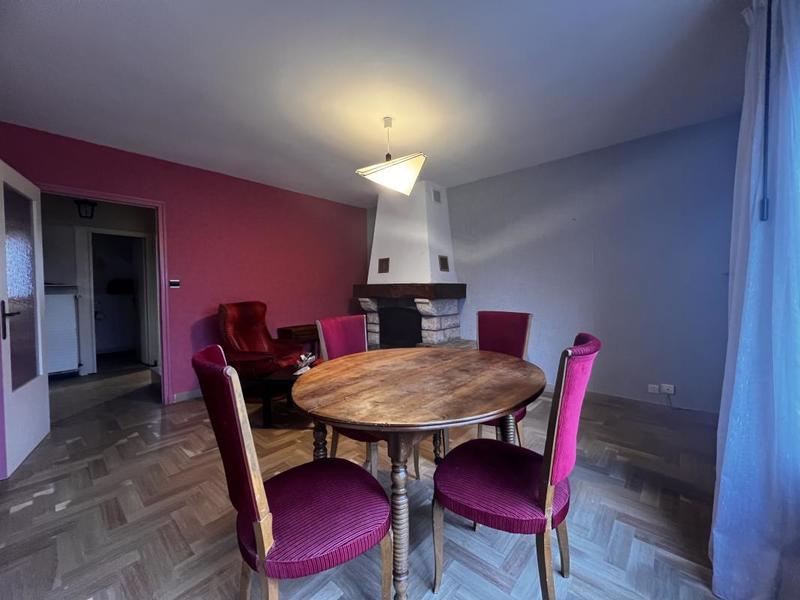 Villa - 90 m² - 4 pièces