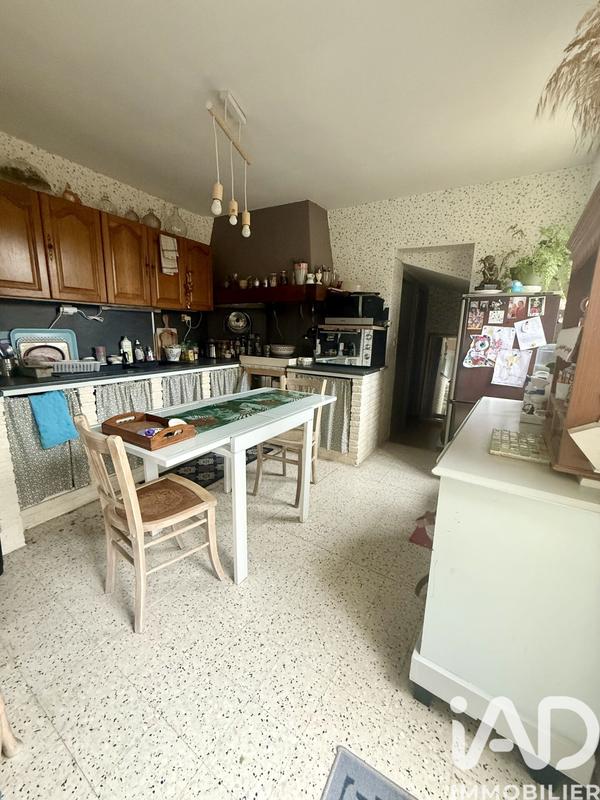 Maison - 96 m² - 6 pièces