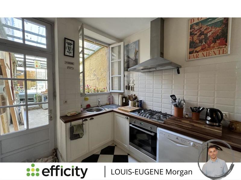 Maison de ville - 185 m² - 7 pièces