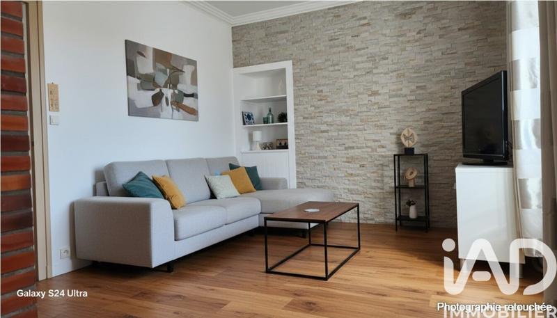 Maison - 295 m² - 10 pièces