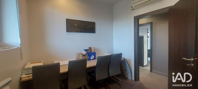 Local commercial - 105 m²