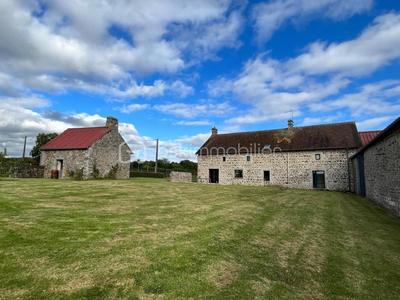 Propriété - 230 m² - 7 pièces