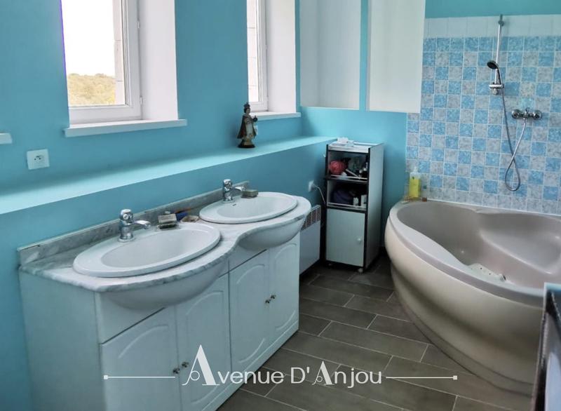 Maison ancienne - 187 m² - 6 pièces