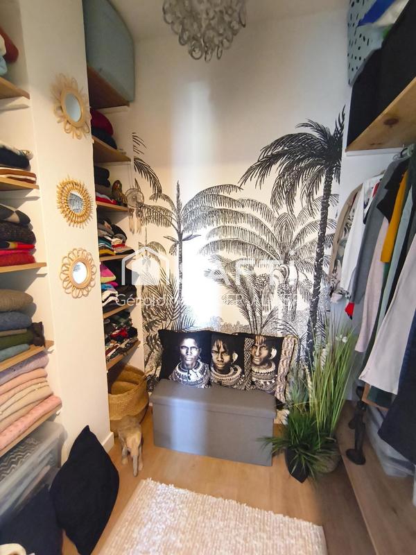 Appartement - 92 m² - 4 pièces