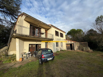 Maison - 146 m² - 7 pièces