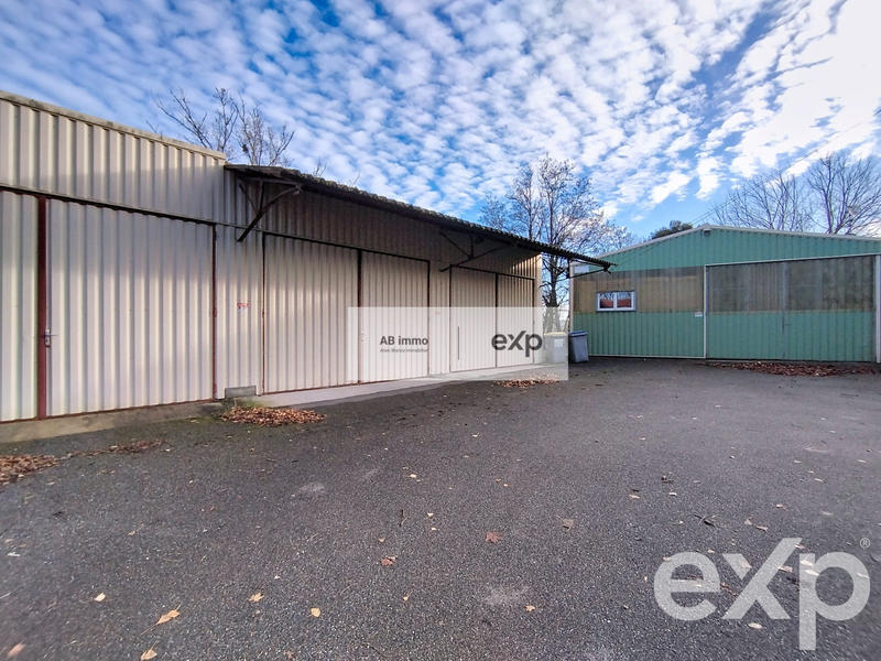 Local d'activités - 150 m²