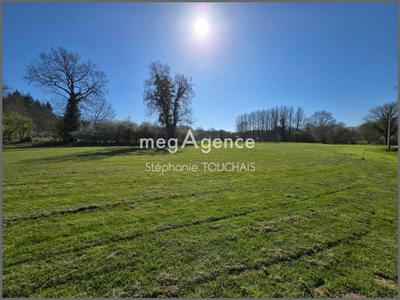 Terrain constructible - 4 322 m²
