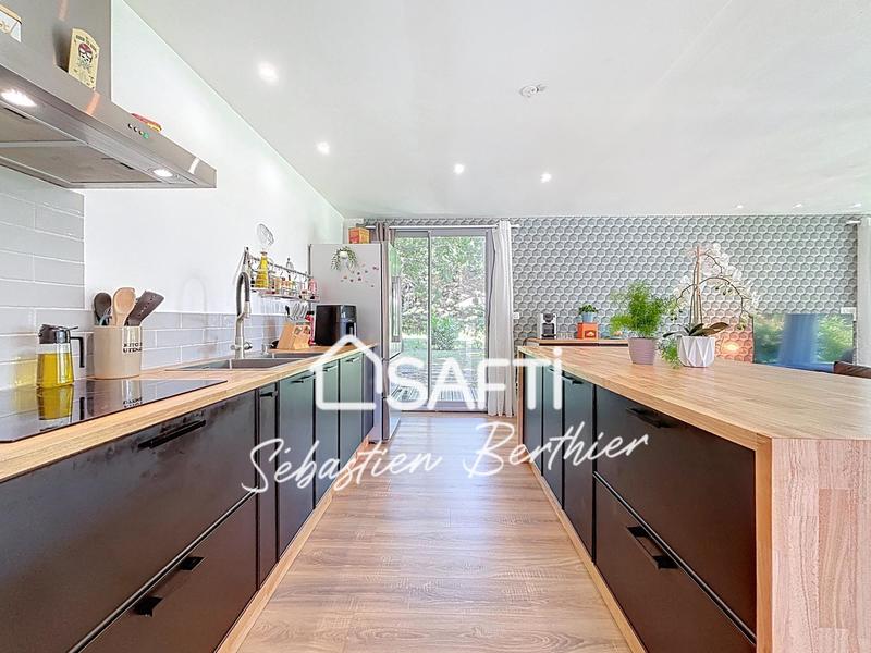 Maison - 145 m² - 4 pièces