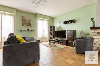 Maison - 96 m² - 5 pièces