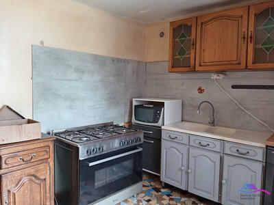 Maison - 90 m² - 4 pièces