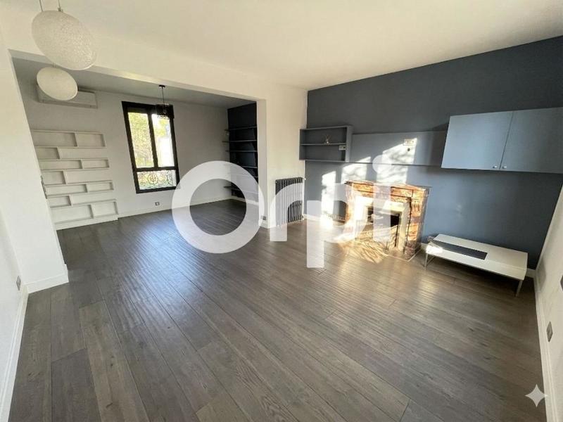 Maison - 161 m² - 8 pièces