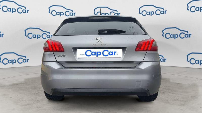 Peugeot 308 II 1.2 PureTech 110 Allure - Entretien constructeur