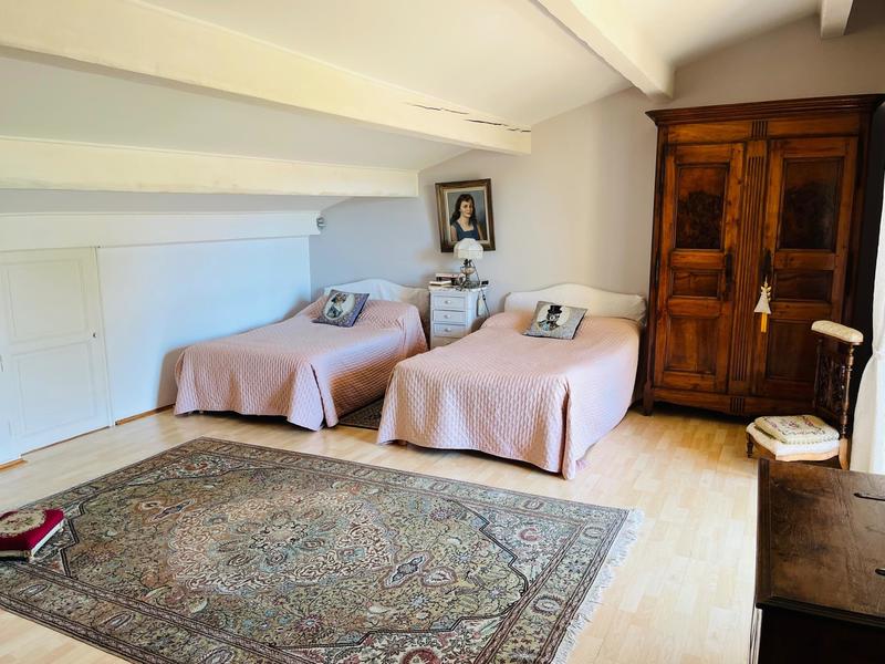 Maison - 160 m² - 7 pièces