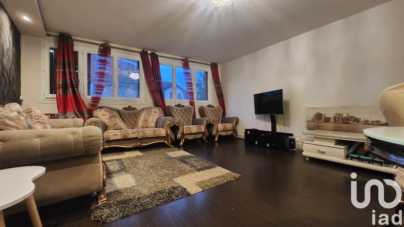 Appartement - 81 m² - 4 pièces