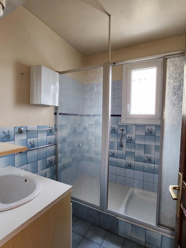 Maison - 121 m² - 6 pièces