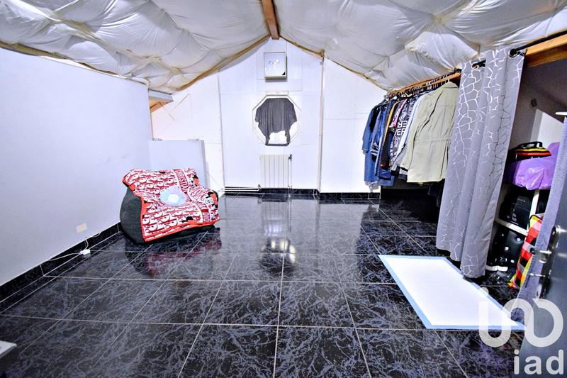 Immeuble - 167 m² - 8 pièces